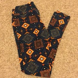 2 for $20... LuLaRoe Aztec Leggings